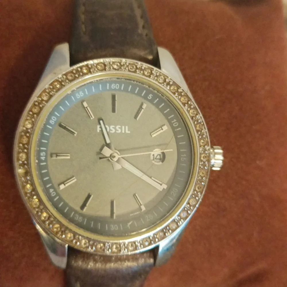 Fossil mini Stella brown leather gray and rhinestone dial ES 3025